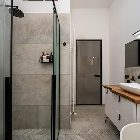 Maison Di Lusso Con 3 E Terrazzo Privato A 5 Min Da Piazza Maggiore *