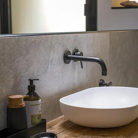 Maison Di Lusso Con 3 E Terrazzo Privato A 5 Min Da Piazza Maggiore Διαμέρισμα