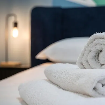 Maison Di Lusso Con 3 E Terrazzo Privato A 5 Min Da Piazza Maggiore Διαμέρισμα
