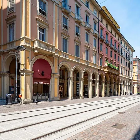 Διαμέρισμα Maison Di Lusso Con 3 E Terrazzo Privato A 5 Min Da Piazza Maggiore Μπολόνια